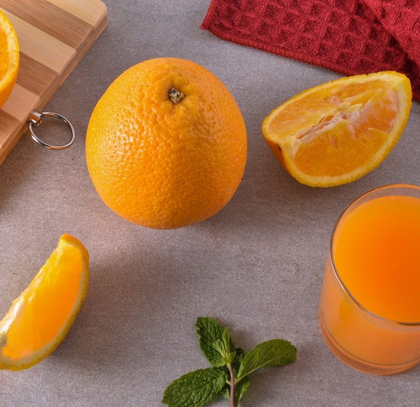 Bebidas veraniegas con naranjas