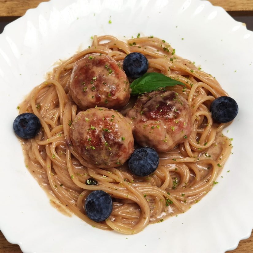 Pasta a la lima y berries